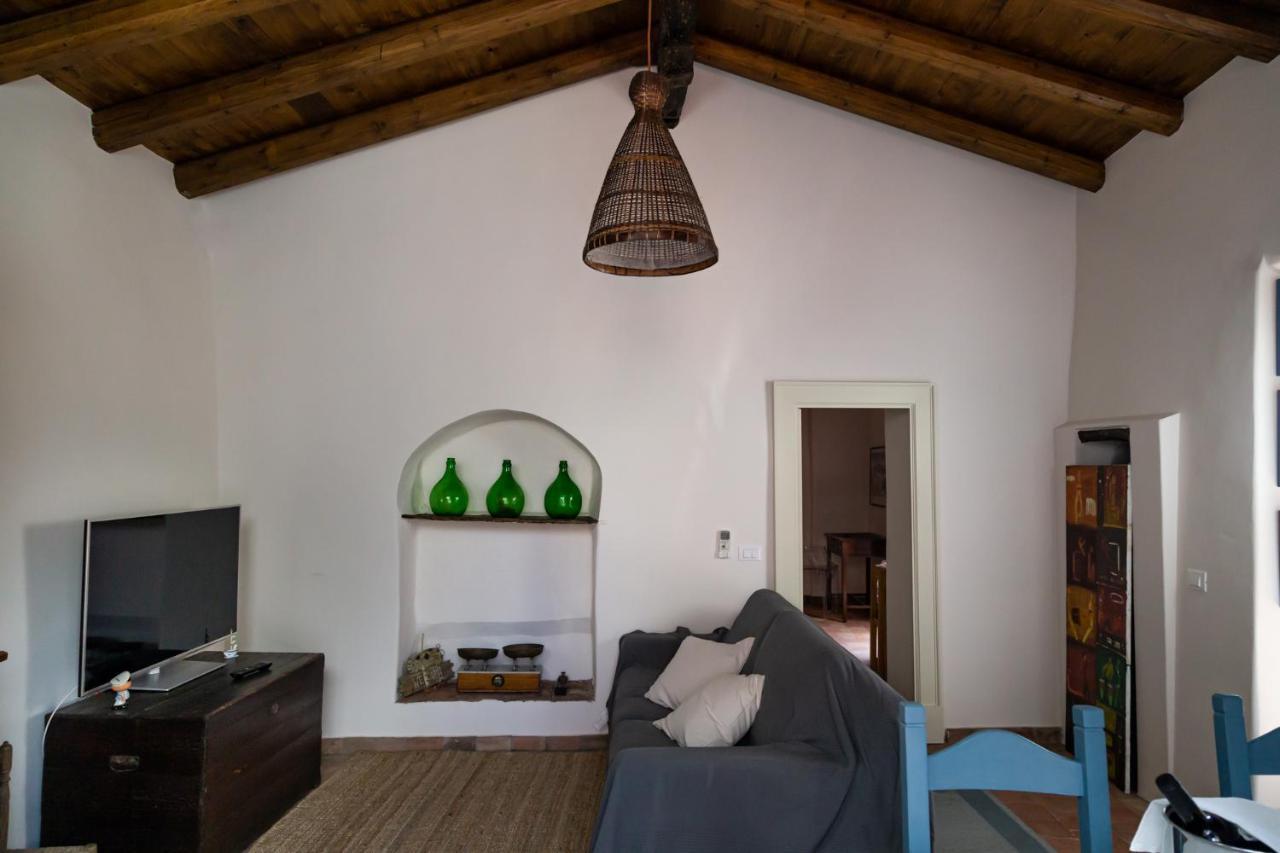 La Cantina Villa Di Campagna 阿奇雷亚莱 外观 照片
