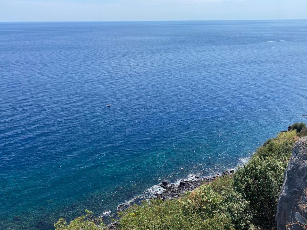 La Cantina Villa Di Campagna 阿奇雷亚莱 外观 照片