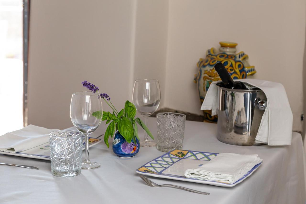 La Cantina Villa Di Campagna 阿奇雷亚莱 外观 照片