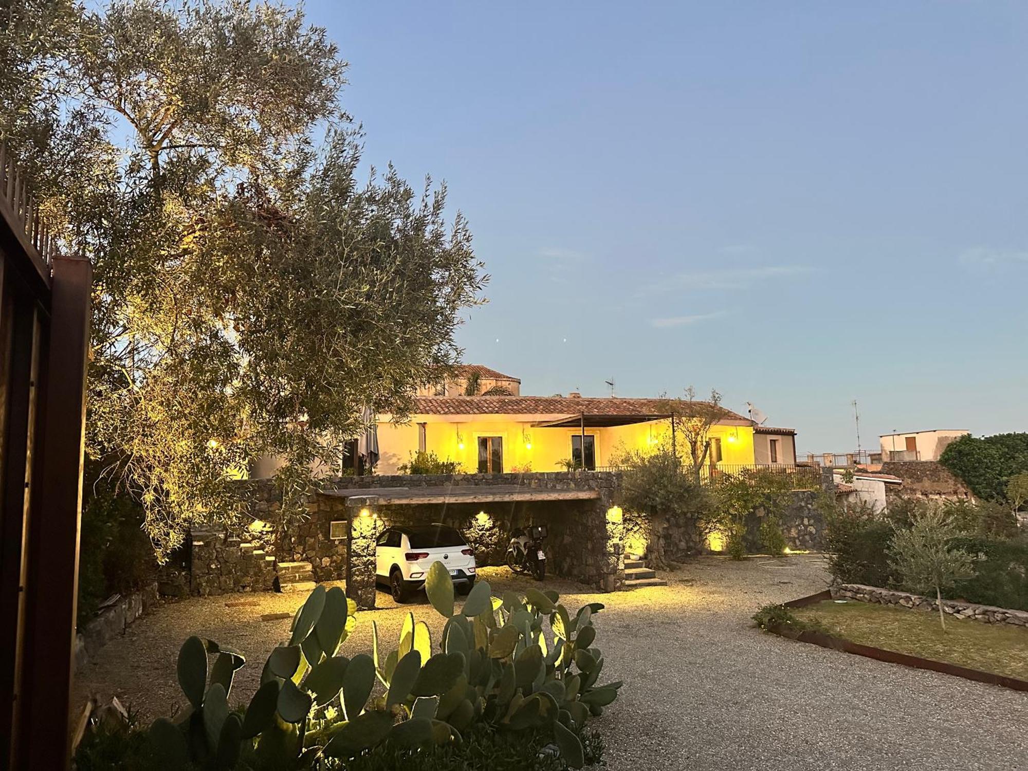 La Cantina Villa Di Campagna 阿奇雷亚莱 外观 照片