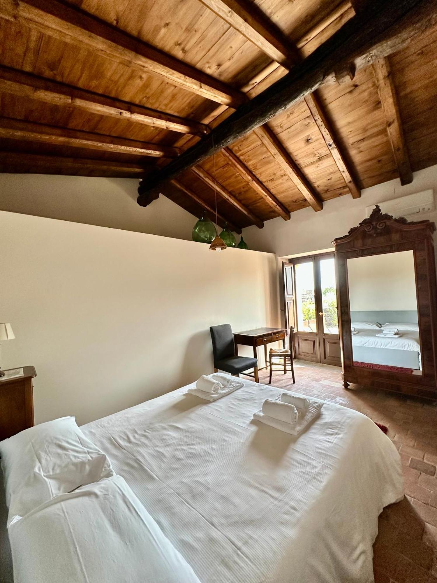 La Cantina Villa Di Campagna 阿奇雷亚莱 外观 照片